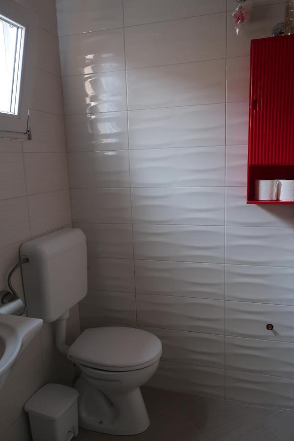 Apartment App3
